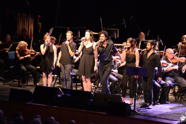 Nurit's band in concert from her songs with the Haifa Symphony